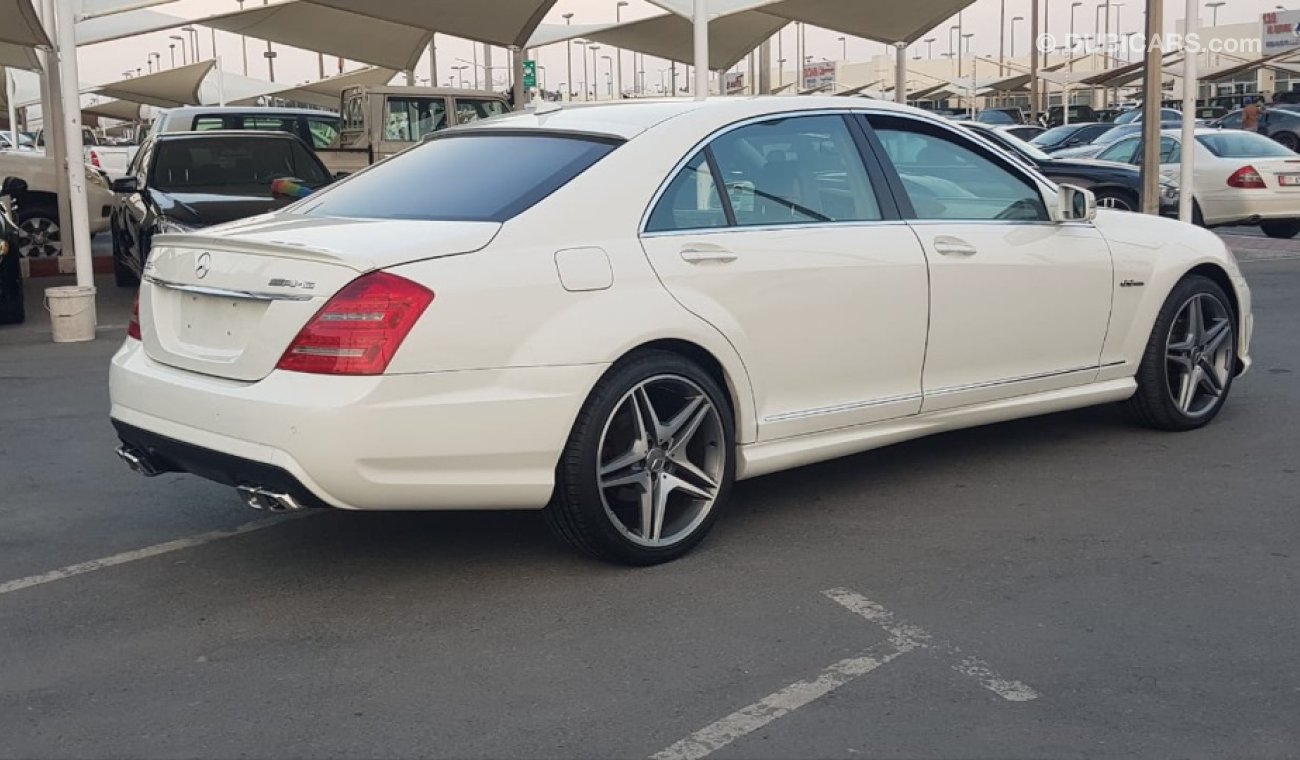 مرسيدس بنز S 500 موديل 2009 محول 2012 كت 63AMG فل مواصفات كراسي جلد ومثبت سرعه وتحكم كهربي كامل ونظام صوت ممتاز ونيت