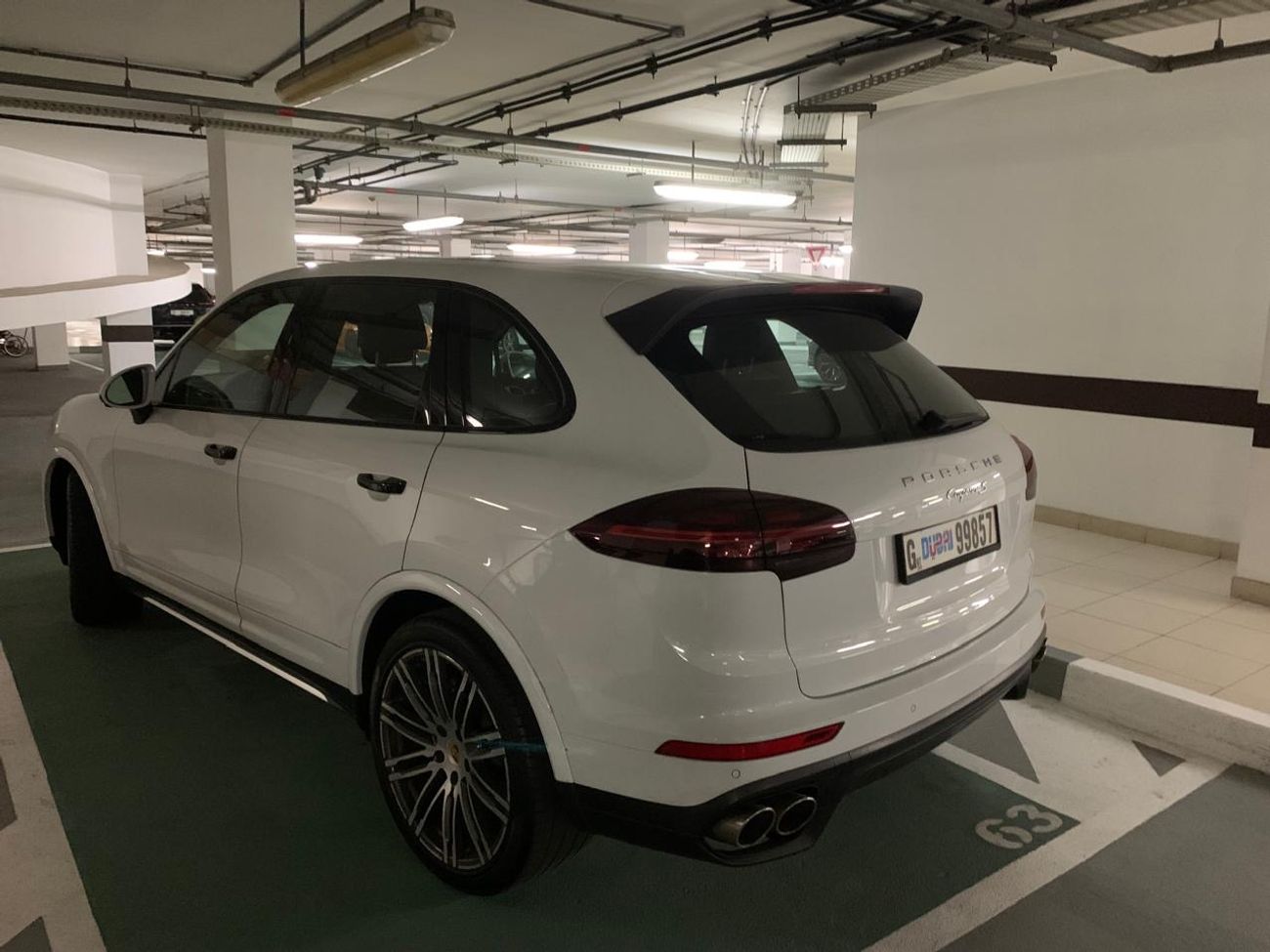 بورش كايان Platinum Edition