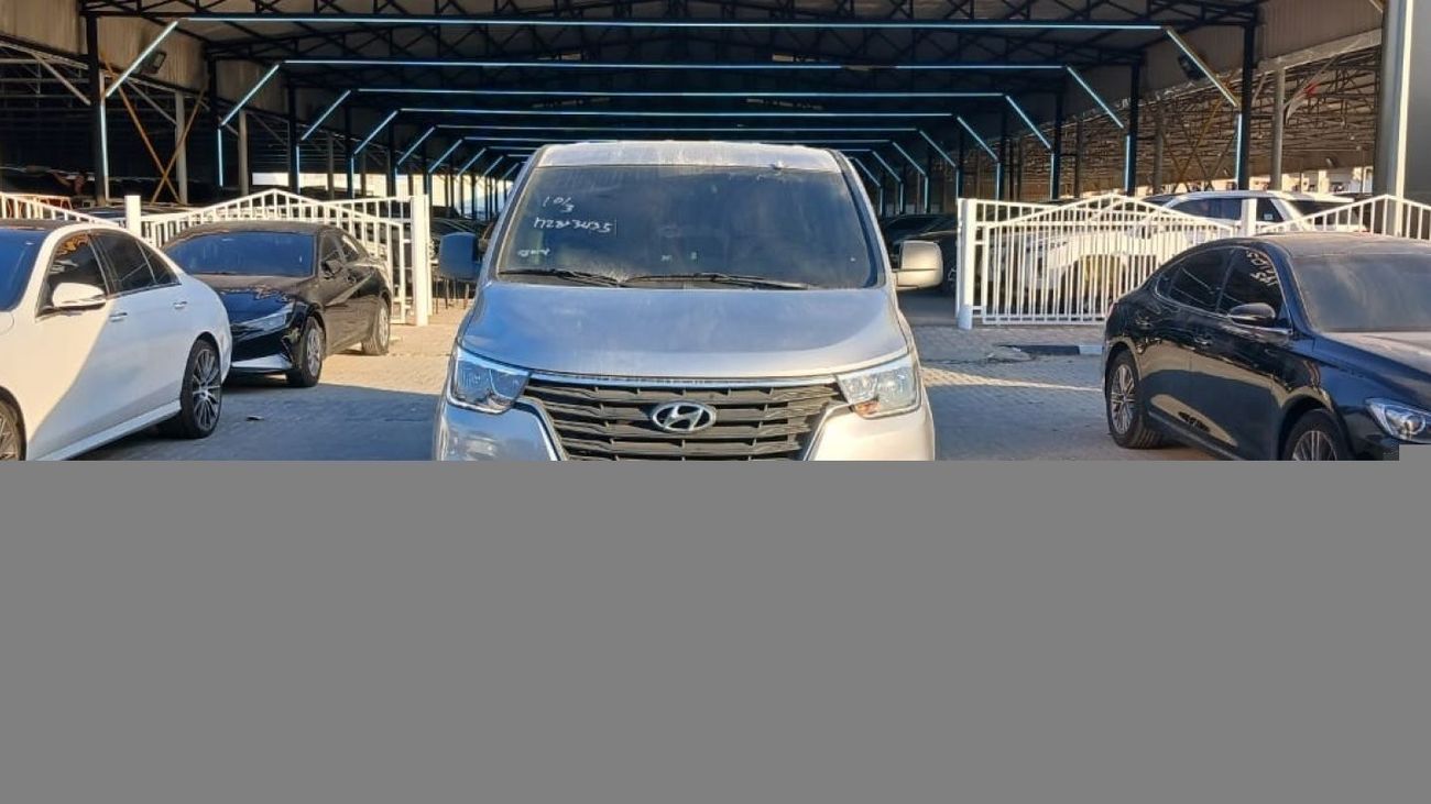 Hyundai H1 Starex
