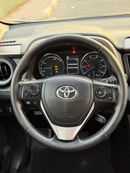 تويوتا راف ٤ Hybrid XLE 2.5 L full option