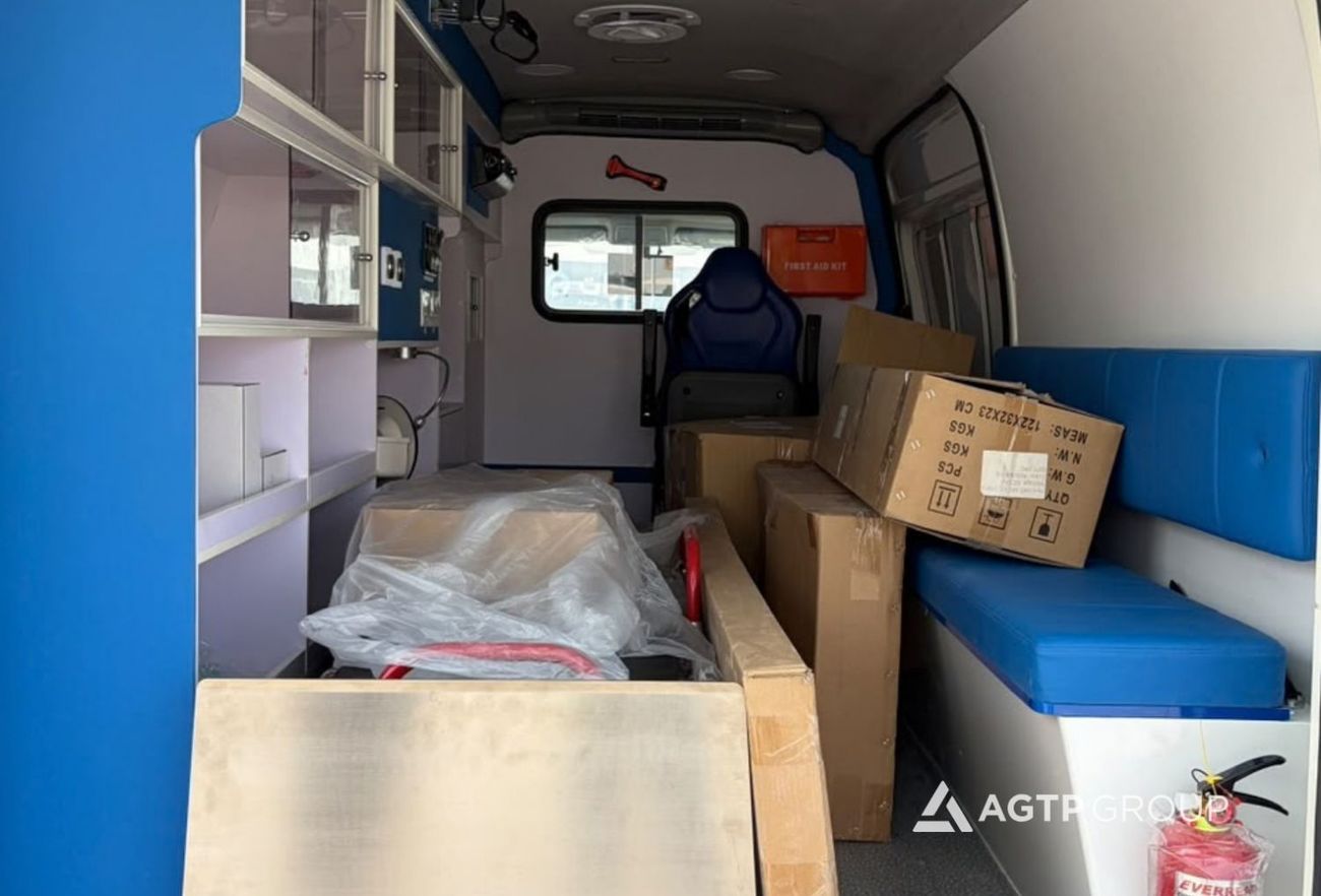 Toyota Hiace STANDARD DSL DX AMBULANCE 2.8L Diesel 2026 | Manual | High Roof | Medical Equipment | GCC Specs | READY STOCK