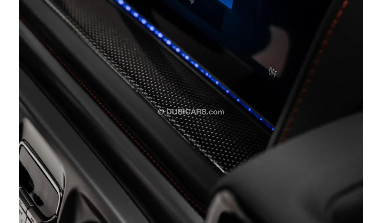 Mercedes-Benz G 63 AMG 4.0L V-8 Twin-Turbocharged Engine + eMotor