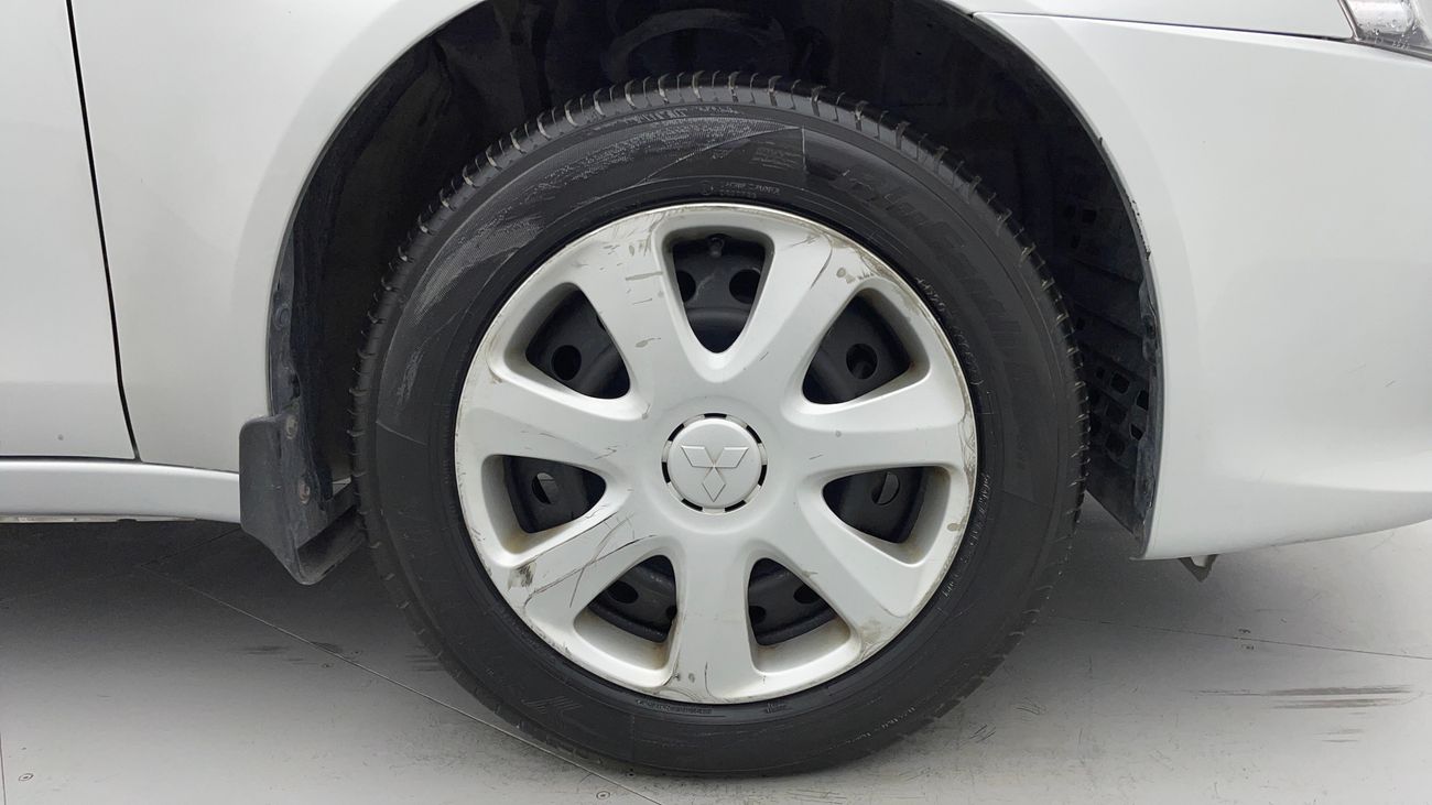 Mitsubishi Lancer GLX LOW 1.6 | Zero Down Payment | Home Test Drive