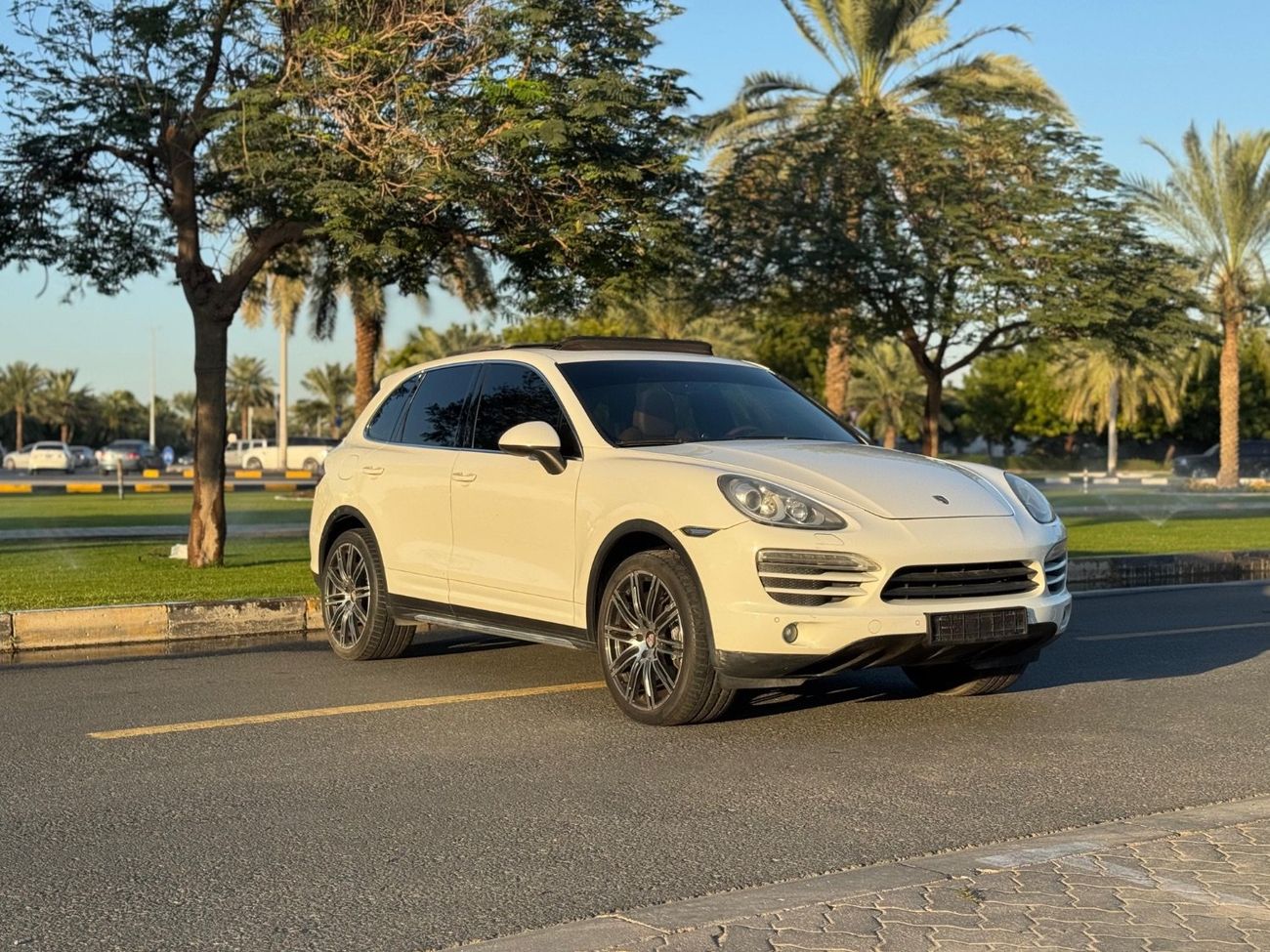 Porsche Cayenne Std 3.6L