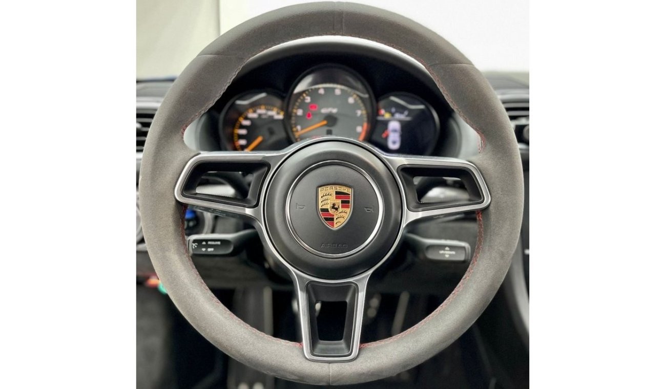 Used 2016 Porsche Cayman GT4, Porsche WarrantyService History, GCC