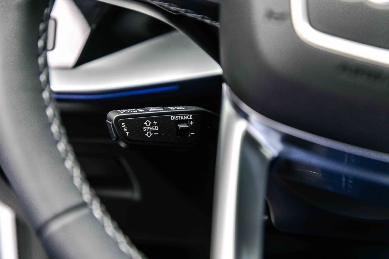 أودي A3 Sportback Flight Premium 1.5L - White Inside Black