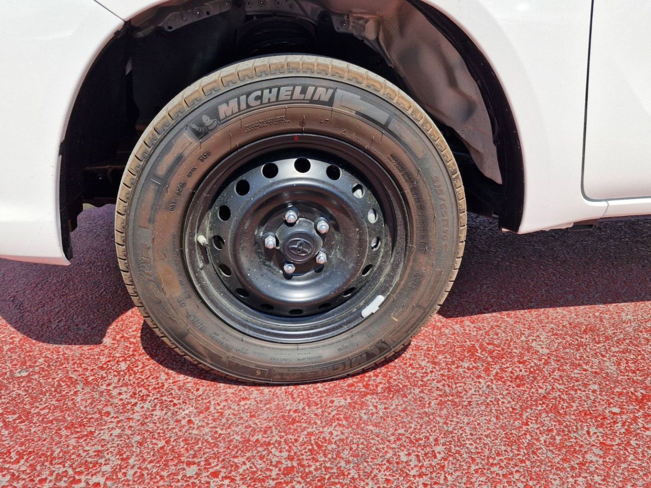 Toyota Hilux 2024 Toyota Hilux S/C P/up 4x2 2.0L Petrol Brand 0Km