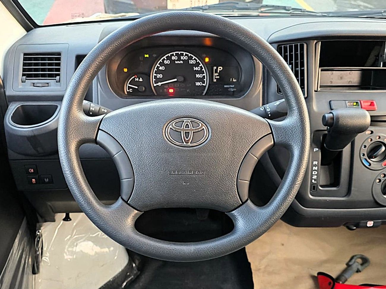 تويوتا لايت آيس TOYOTA LITEACE 1.5L PETROL VAN RWD 5 DOORS WHITE COLOR 2025 MODEL