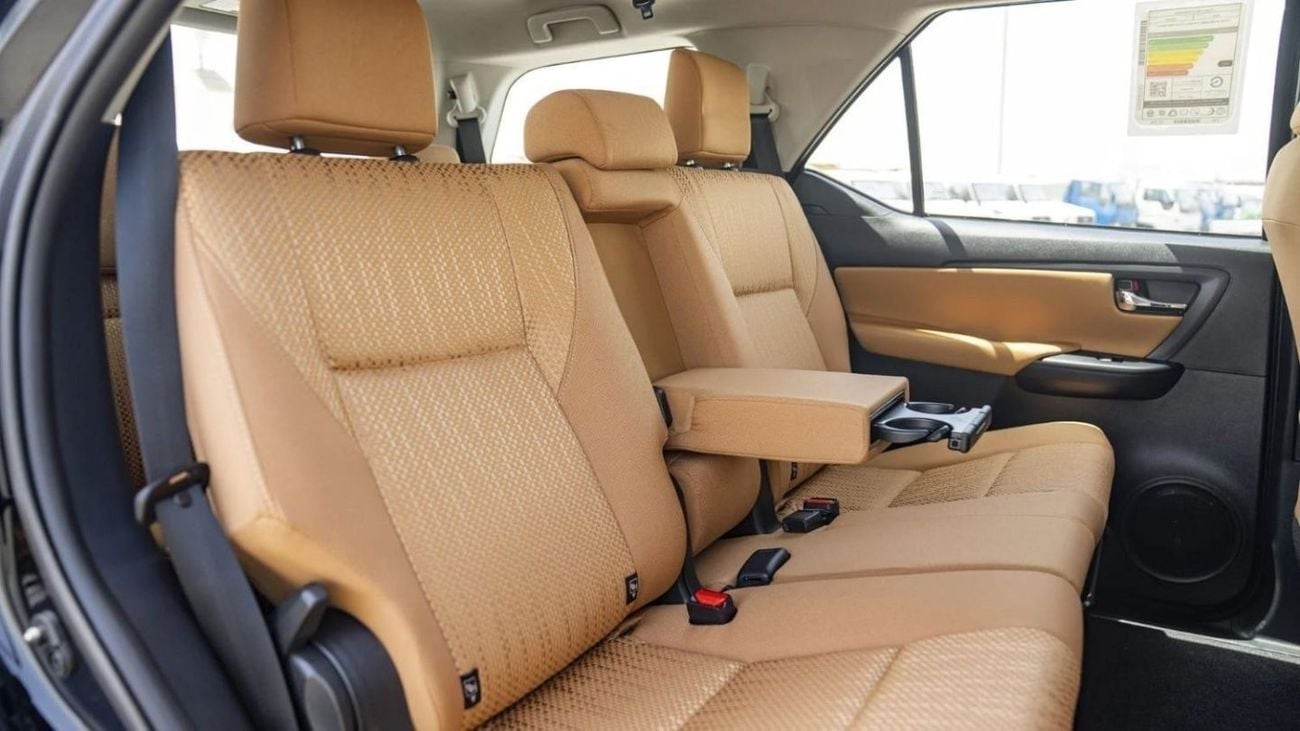 Toyota Fortuner FORTUNER 2.7L V4 4WD 7SET