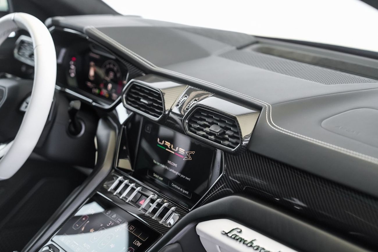 لامبورغيني اوروس S 4.0T V8