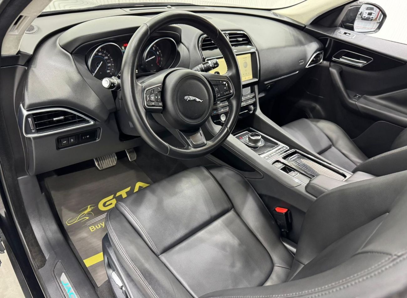 جاكوار F بيس 2019 Jaguar F-PACE 25t, 1 Year Warranty, Full Service History, GCC