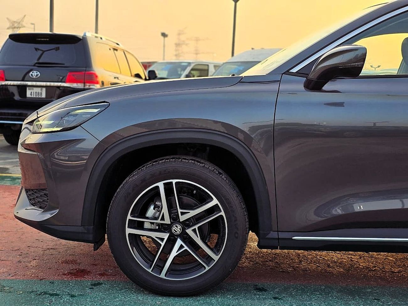 MG One MG One 1.5l COM SUV FWD Grey Color 2024