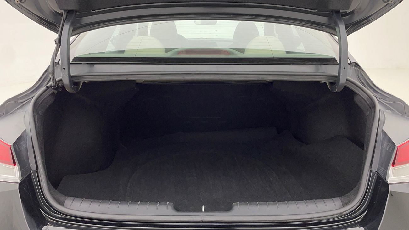 Hyundai Elantra SMART 1.6 | Zero Down Payment | Home Test Drive