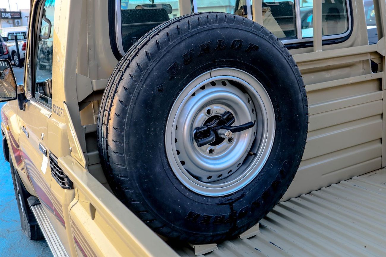 تويوتا لاند كروزر بيك آب PICKUP DLX 4.5L
