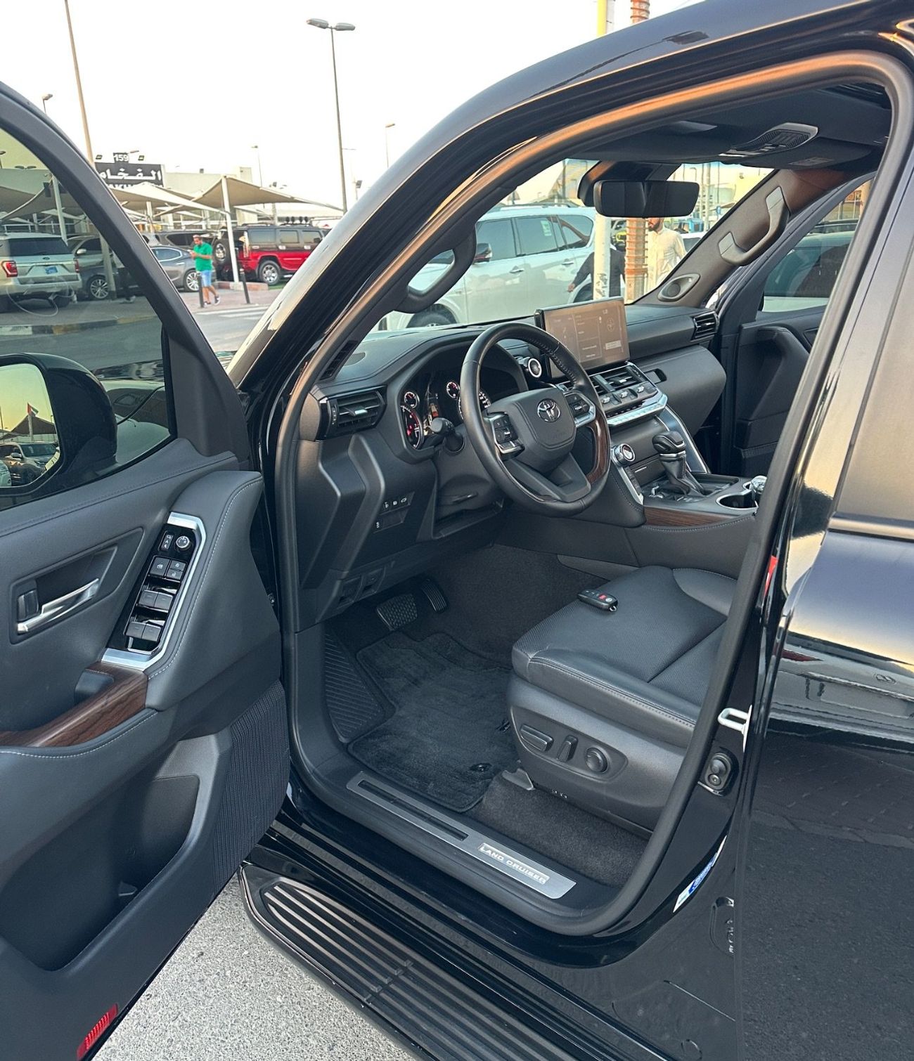 تويوتا لاند كروزر 