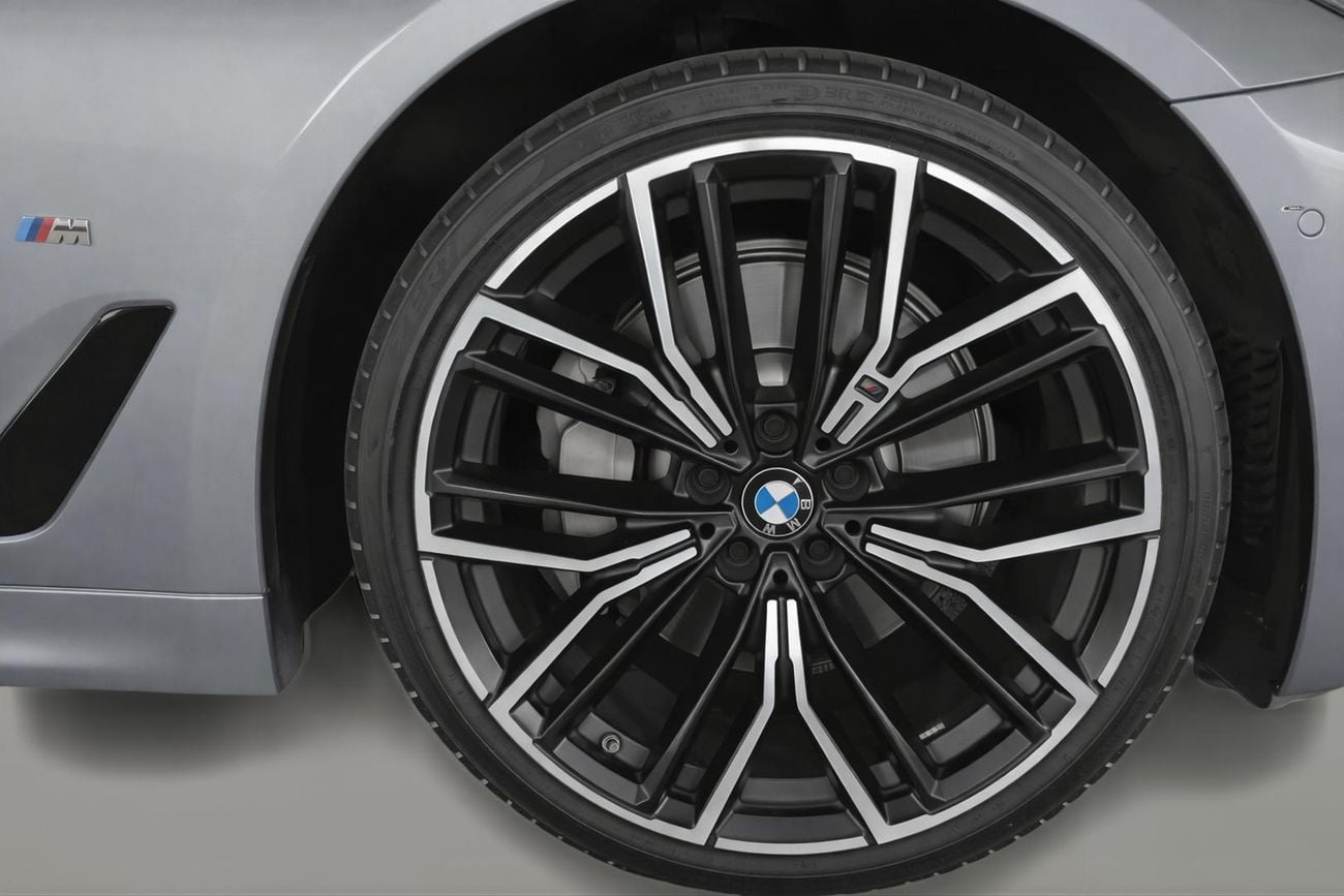 BMW 530i M SPORT 2023 | AED 2321/Month | 0 DP | 30 Day Return | Warranty | Service History