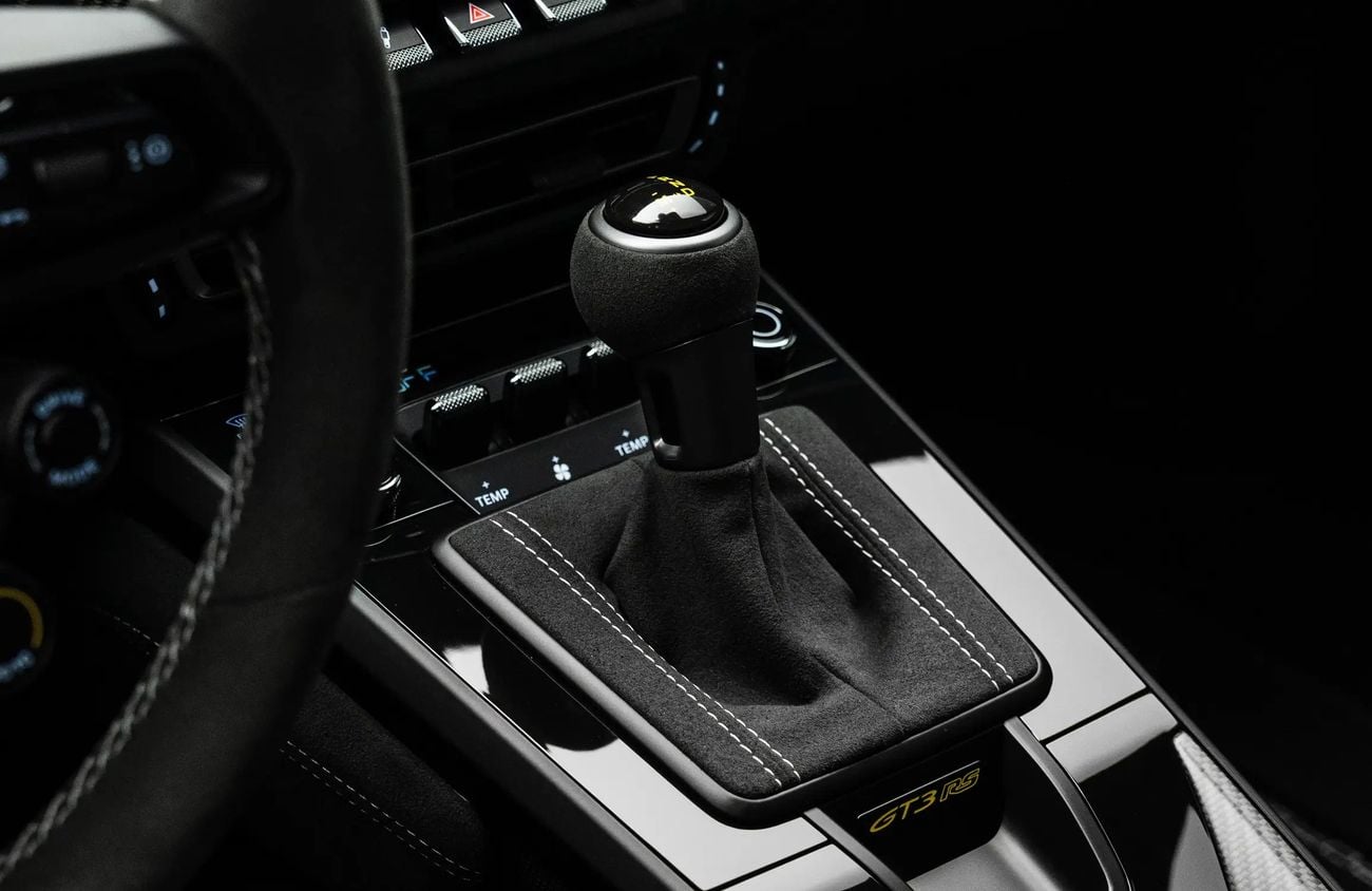 بورش 911 4.0L F-6 Naturally Aspirated Engine