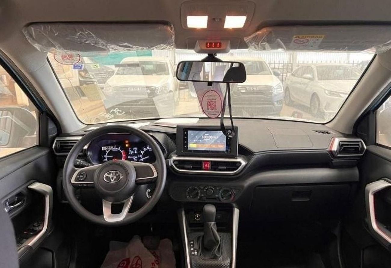 Toyota Raize TOYOTA RAIZE 1.0L FWD CUV ZETRO KM