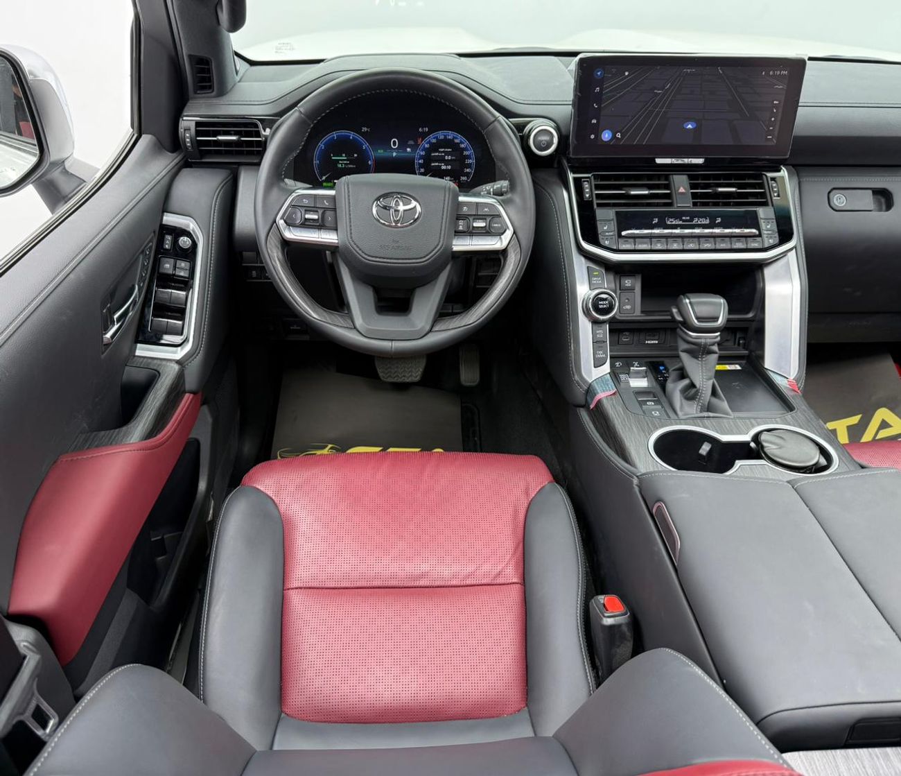 تويوتا لاند كروزر VXR 3.5L 2025 Toyota Land Cruiser VXR, Toyota Warranty+Service Contract+Full Service History ,GCC