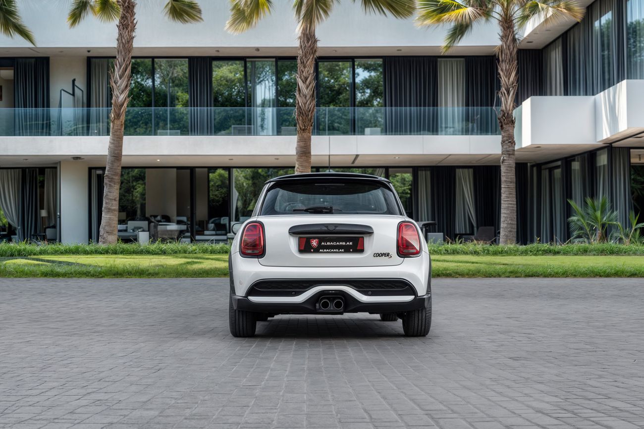 Mini Cooper Cooper S | 1,763 P.M | 0% Downpayment | LOW KMS | WARRANTY