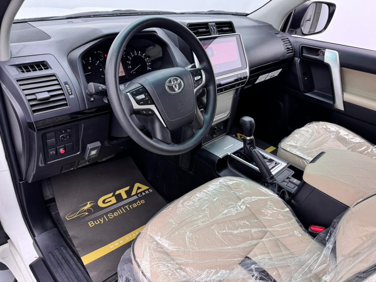تويوتا برادو TX 2.7L 2018 Toyota Prado TX, Full Service History, Excellent Condition, GCC