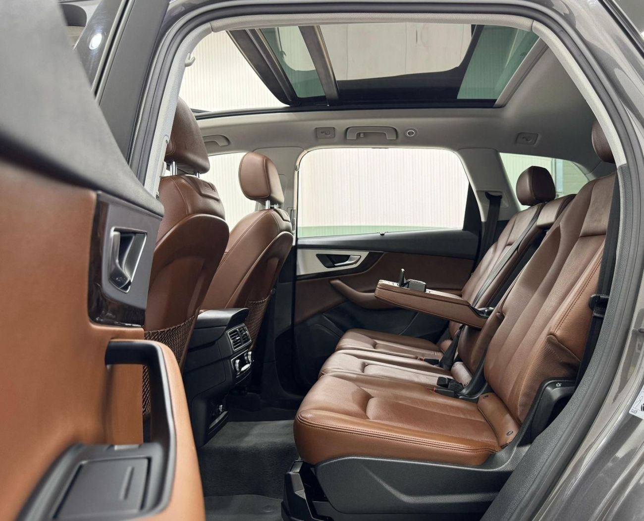 Audi Q7 55 TFSI quattro 3.0L 2019 Audi Q7 55TFSI Quattro, Warranty, Full Audi Service History, 7 Seater, GCC