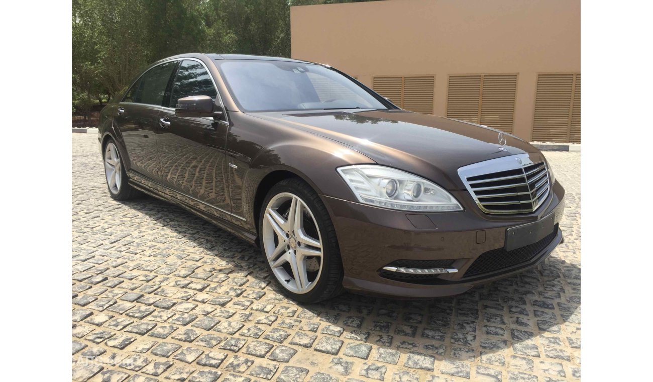 Mercedes-Benz S 500 BITURBO 2011 MODEL GCC FULL OPTION