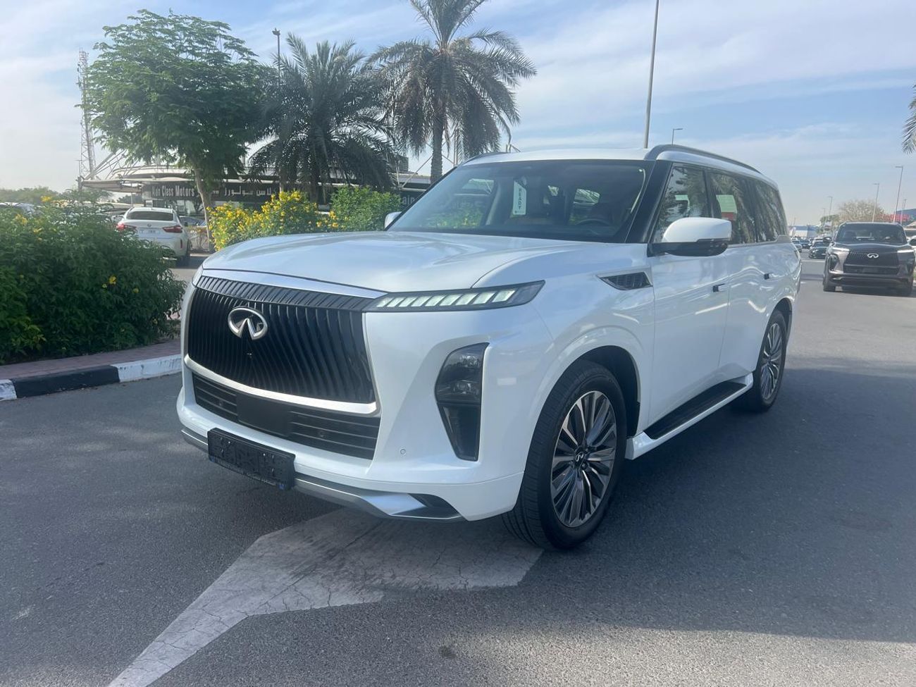 Infiniti QX80 Sensory 3.5L
