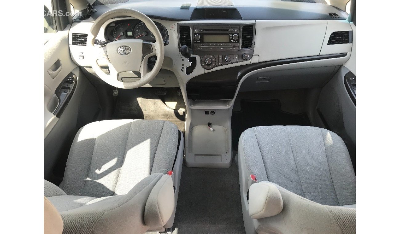 Toyota Sienna 2014 ref #199