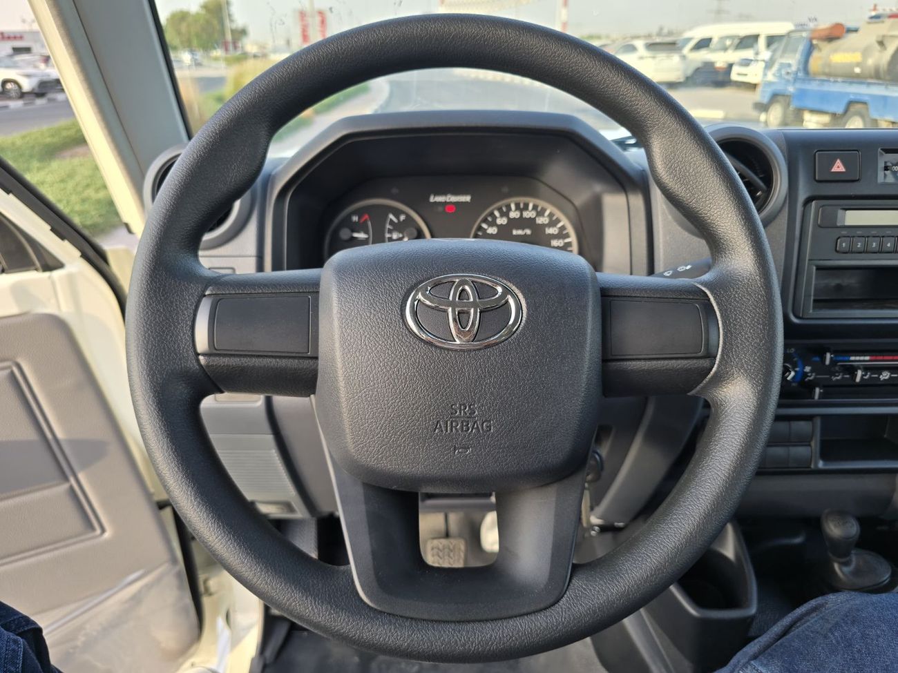 Toyota Land Cruiser 70 2025 Toyota Land Cruiser 4.2L V6 Diesel MT 10 seater