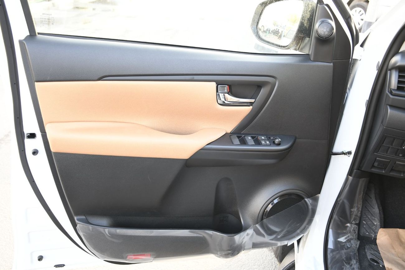 تويوتا فورتونر 2.4L V4 Diesel Automatic (Ready Stock)