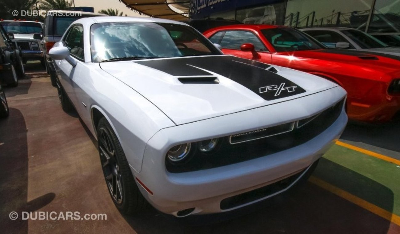 Dodge Challenger # RT# 5.7-L V8 HEMI #GCC #ACC # BLISS # SUNROOF # DSS OFFER