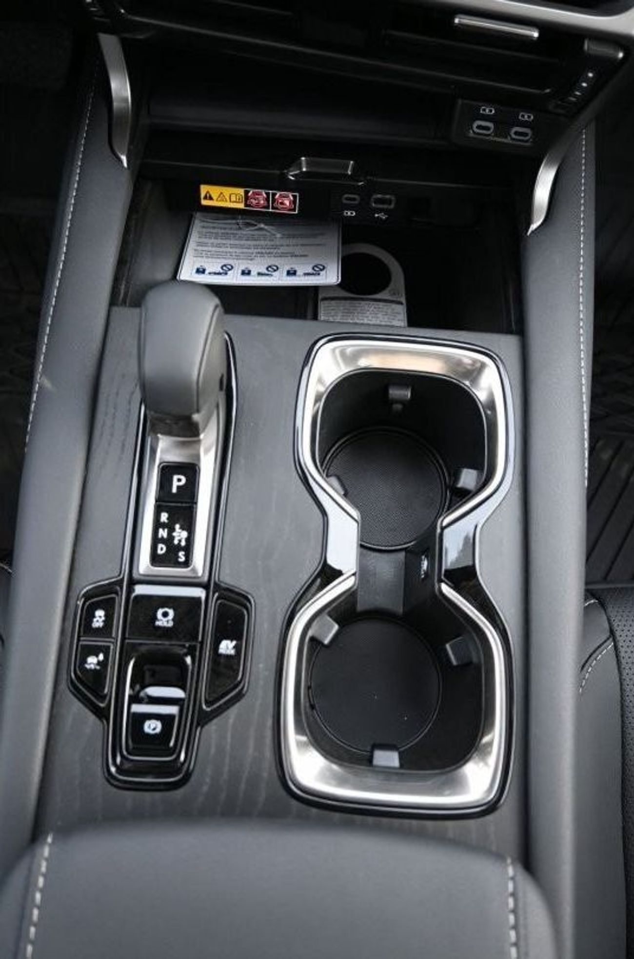 Lexus RX350 Lexus RX350h Ultra Luxury 2.5L Hybrid, CUV, AWD, 5Doors, 360 Camera, Radar, Cruise Control, Lane Ass