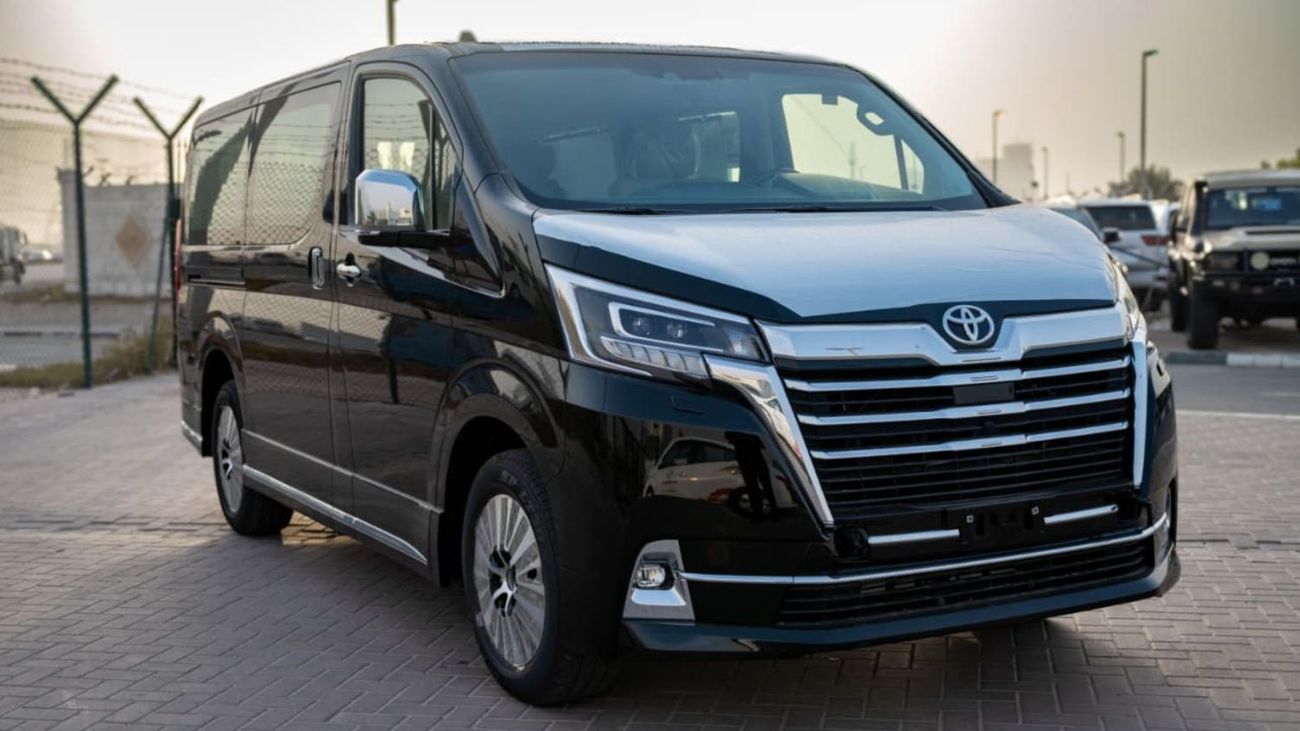 تويوتا جرافينا 2.8L, 4-Cylinder Turbo Diesel - Automatic - 6 Seater - 5 Door - RWD