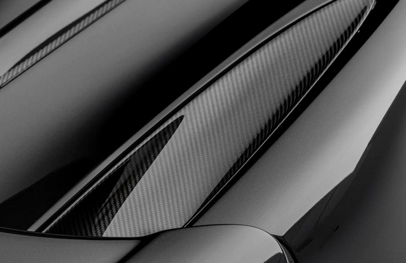 McLaren 765LT 4.0L V8 Twin-Turbocharged Engine