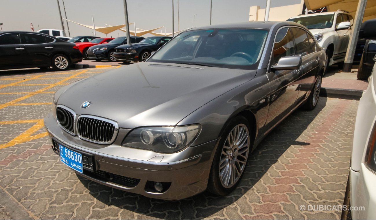 بي أم دبليو 750 Li