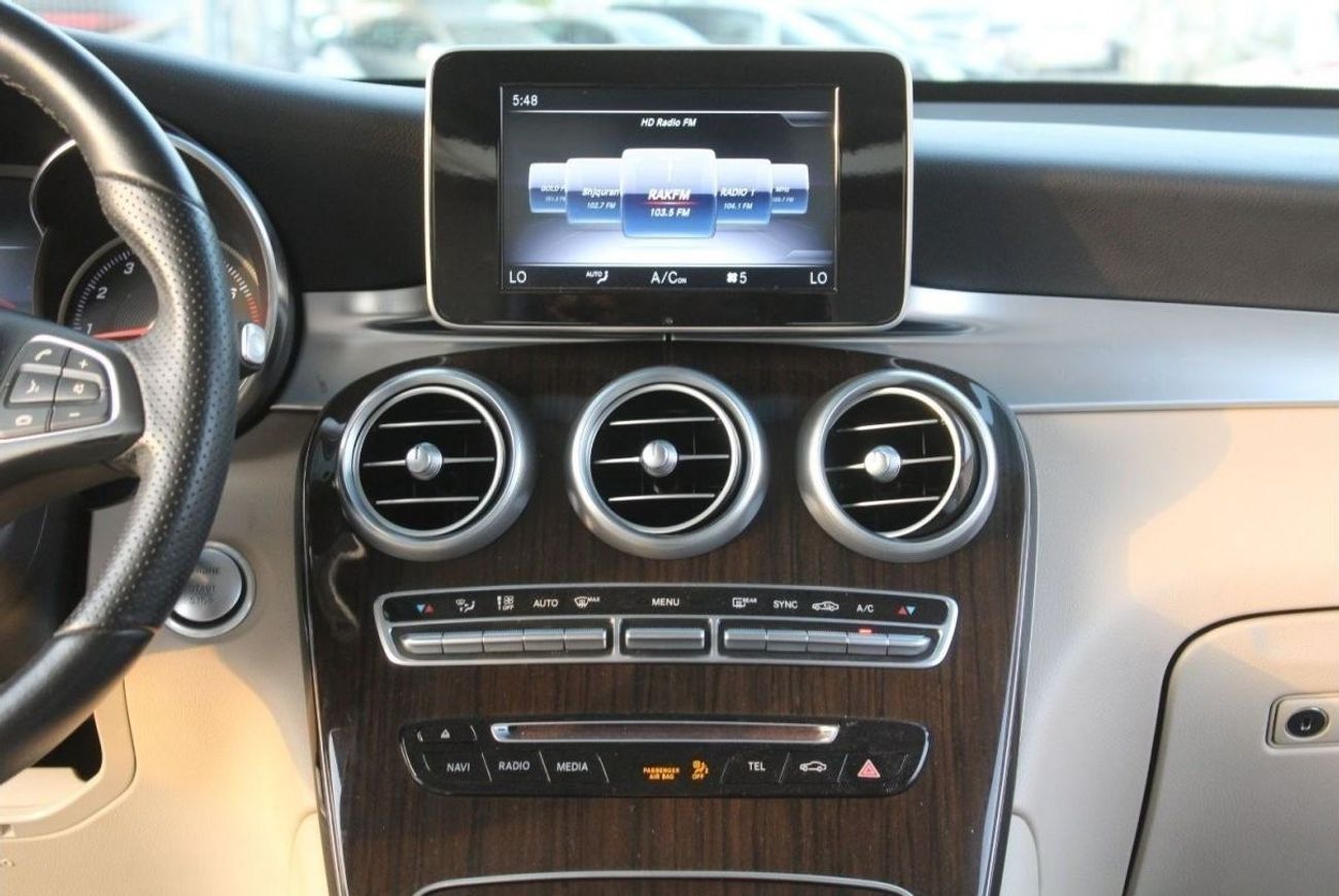 مرسيدس بنز GLC 300 AMG