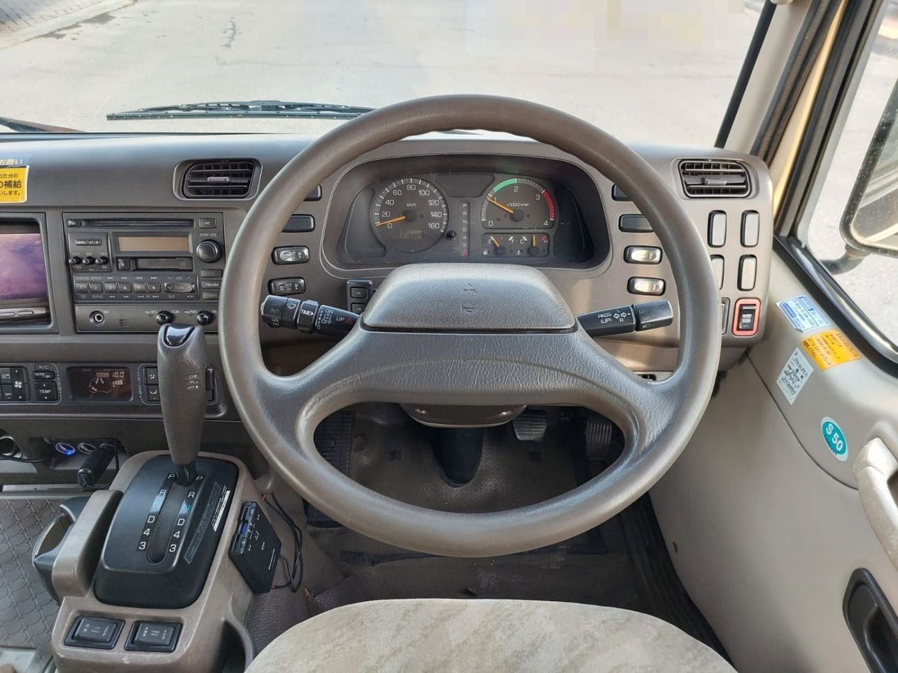 Mitsubishi Rosa MITSUBISHI ROSA BUS RHD 2005 MODEL 4.9 L DIESEL AUTOMATIC(PM00010)