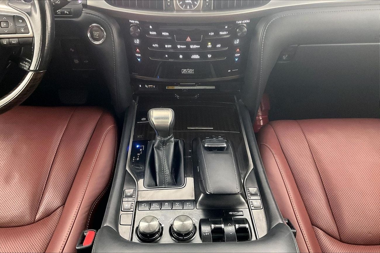 Lexus LX570 5.7 PLATINUM AUTO 4WD SHIMAMOKU GRAY | Guaranteed Warranty | 0 Down Payment