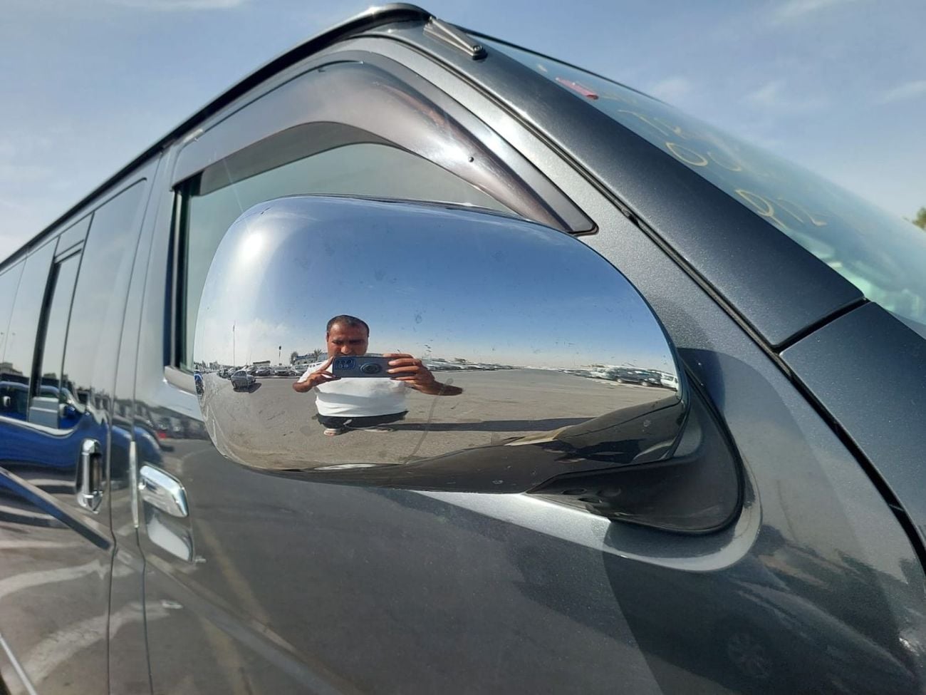 تويوتا هاياس TOYOTA HIACE VAN RHD 2004 MODEL 2.0 L PETROL AUTOMATIC(PM02513)