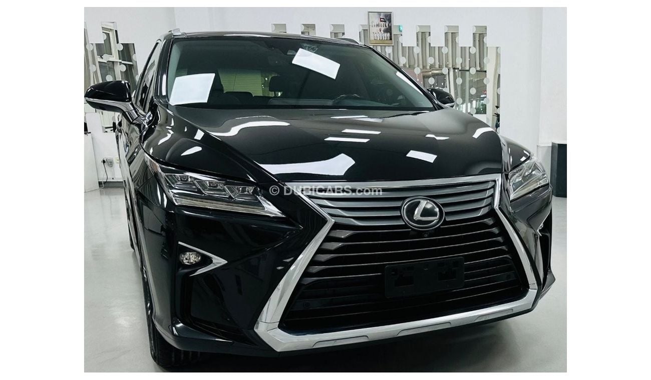 Lexus RX350 GCC .. FSH .. Platinum .. DVD .. Panoramic Roof