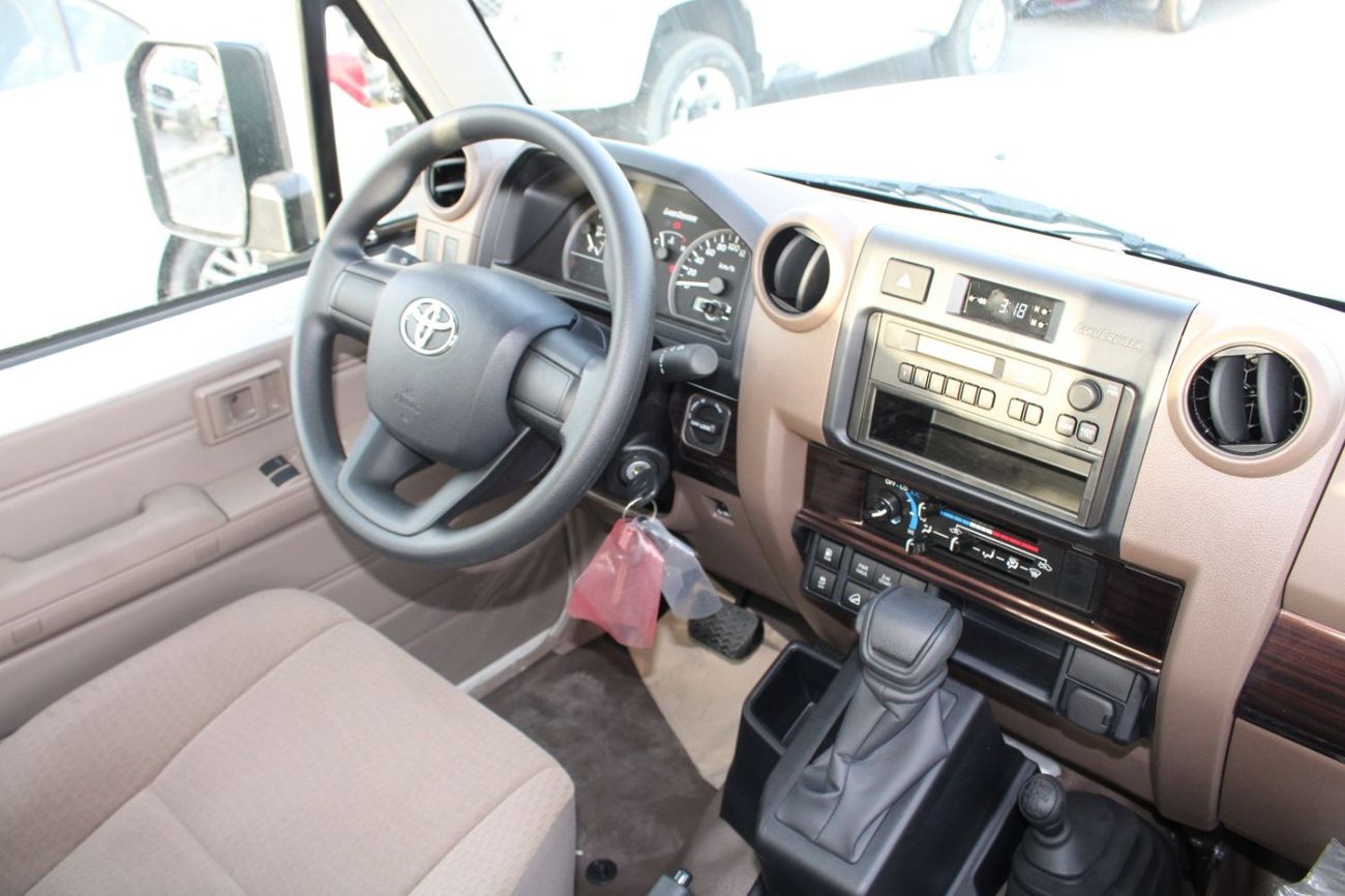 Toyota Land Cruiser Pick Up TOYOTA LANDCRUISER 79 2.8L DIESEL SINGLE CAB 4WD DL-E AUTO