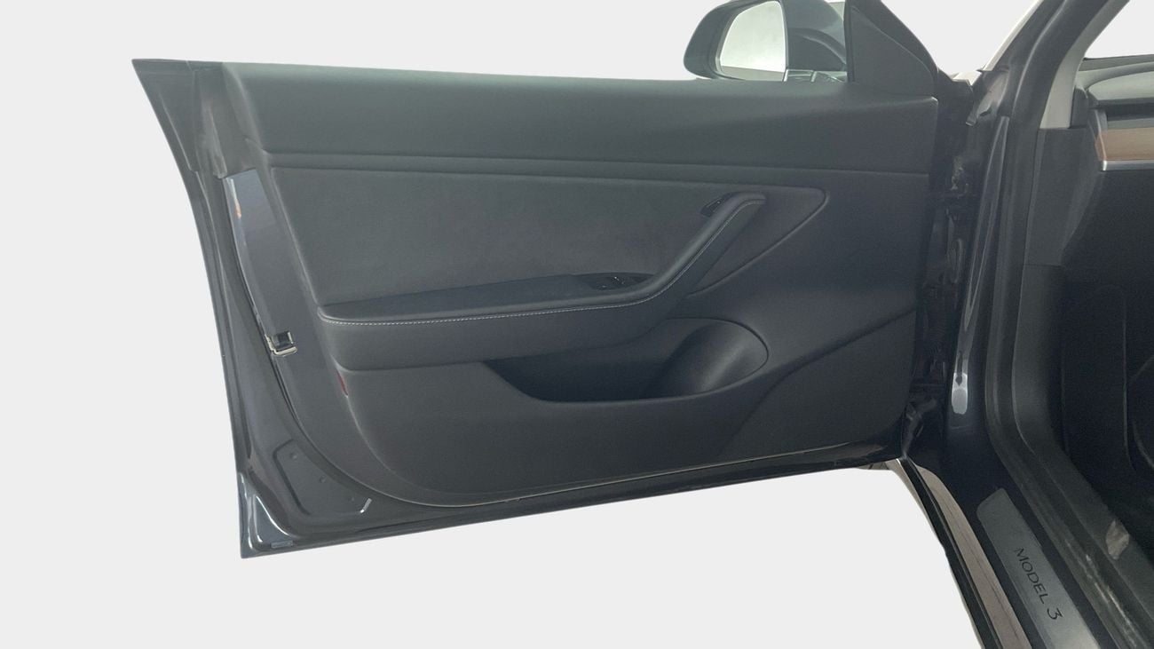 تسلا موديل 3 Performance (Dual Motor) | upto AED 20,000 Ramadan Discount | شامل الضمان | 0 ﺪﻔﻋﺓ ﺃﻮﻟﻯ