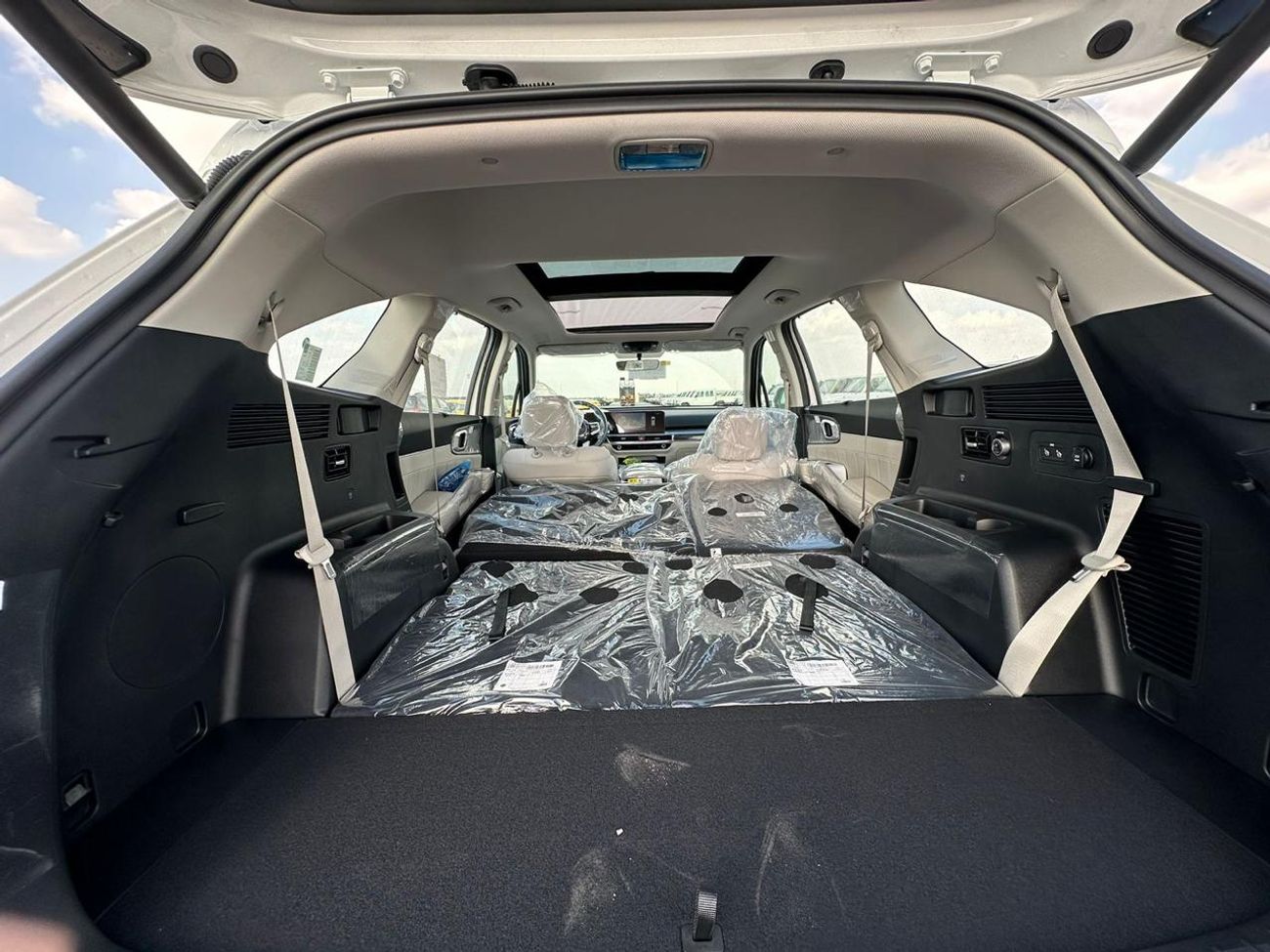 كيا سورينتو 2025 Kia Sorento 2.5L AT Petrol 4x4