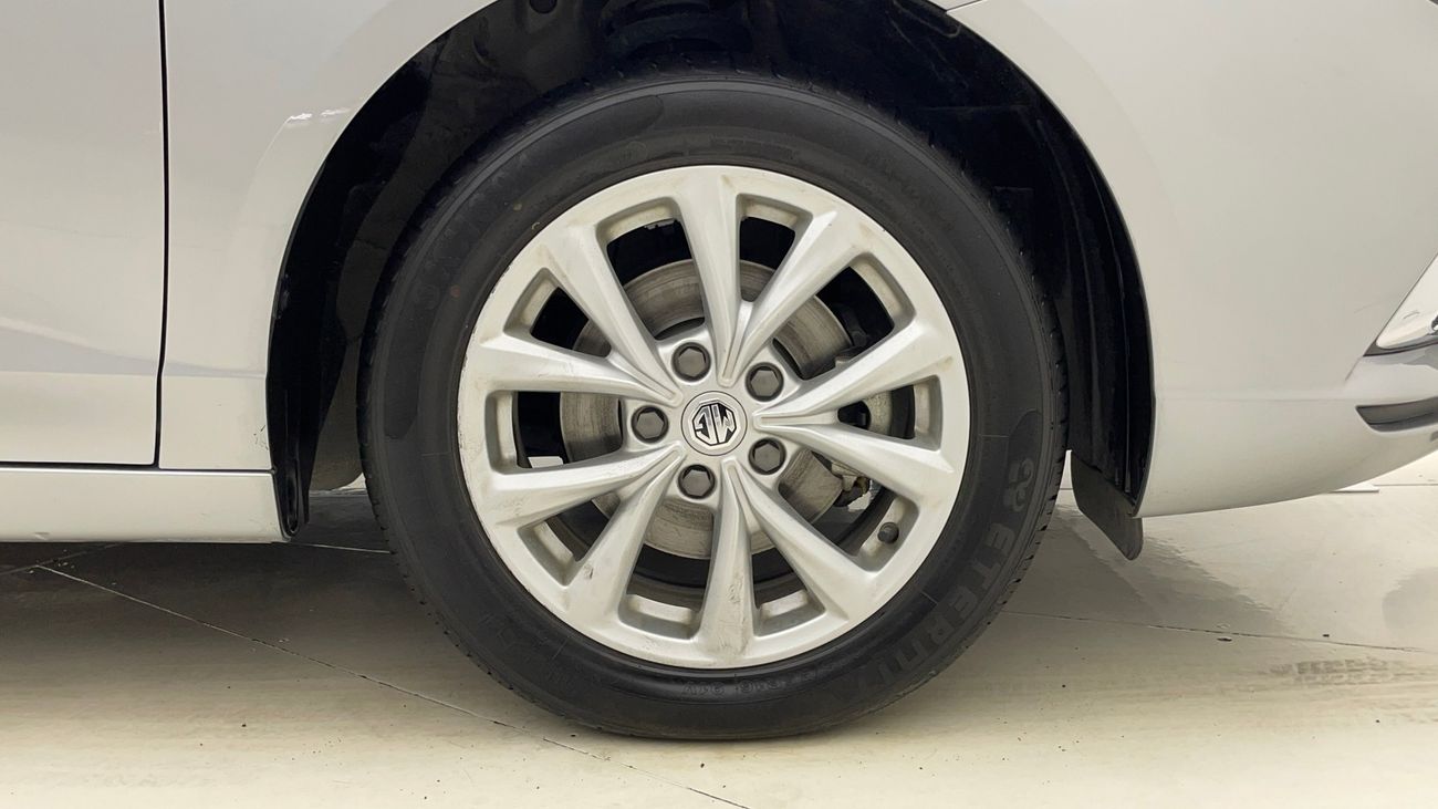 أم جي 5 STD 1.5 | بدون دفعة مقدمة | اختبار القيادة في المنزل