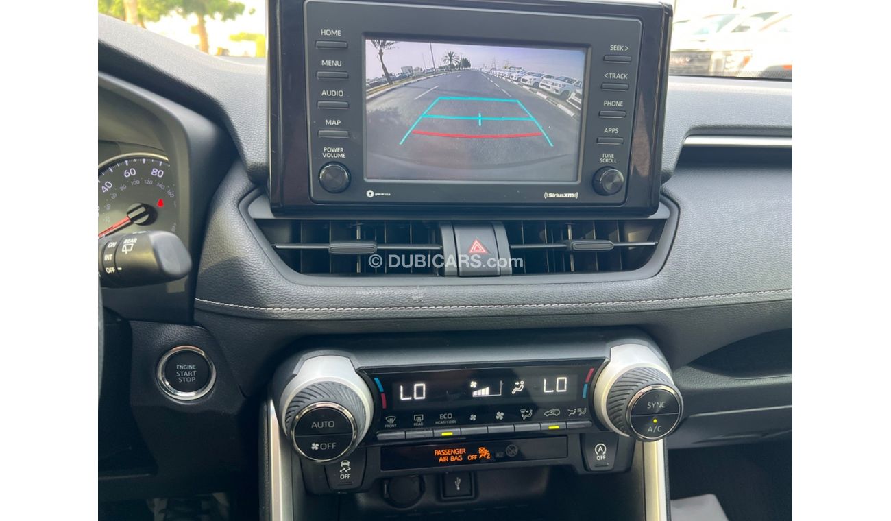 Toyota RAV4 XLE Rav4 xle full option 2020