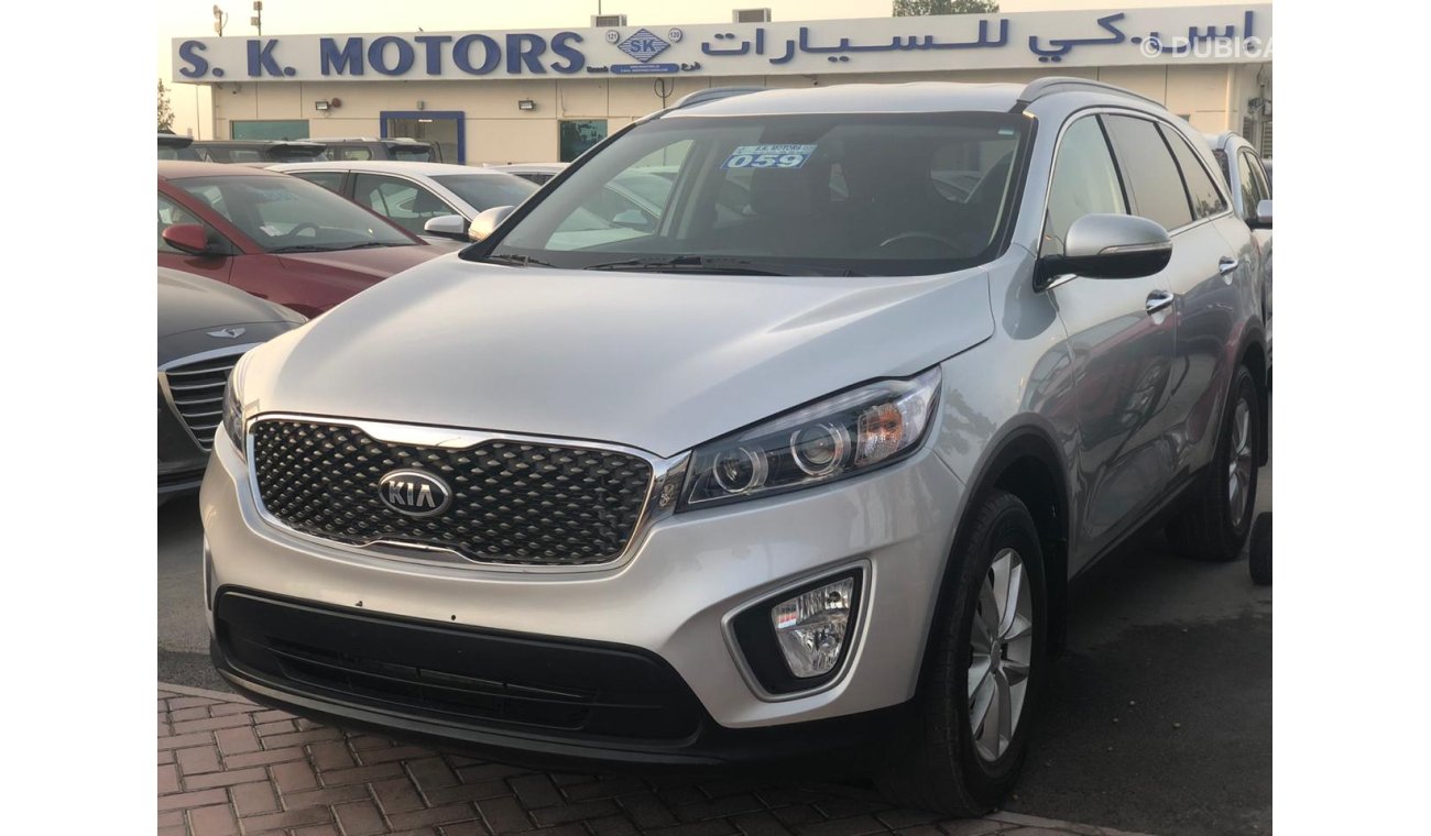 Kia Sorento 2.4L LX/L, GDI EDITION, REAR CAMERA, ALLOY RIMS 17'', POWER SEATS, REAR AC, LOW MILAGE, LOT-664