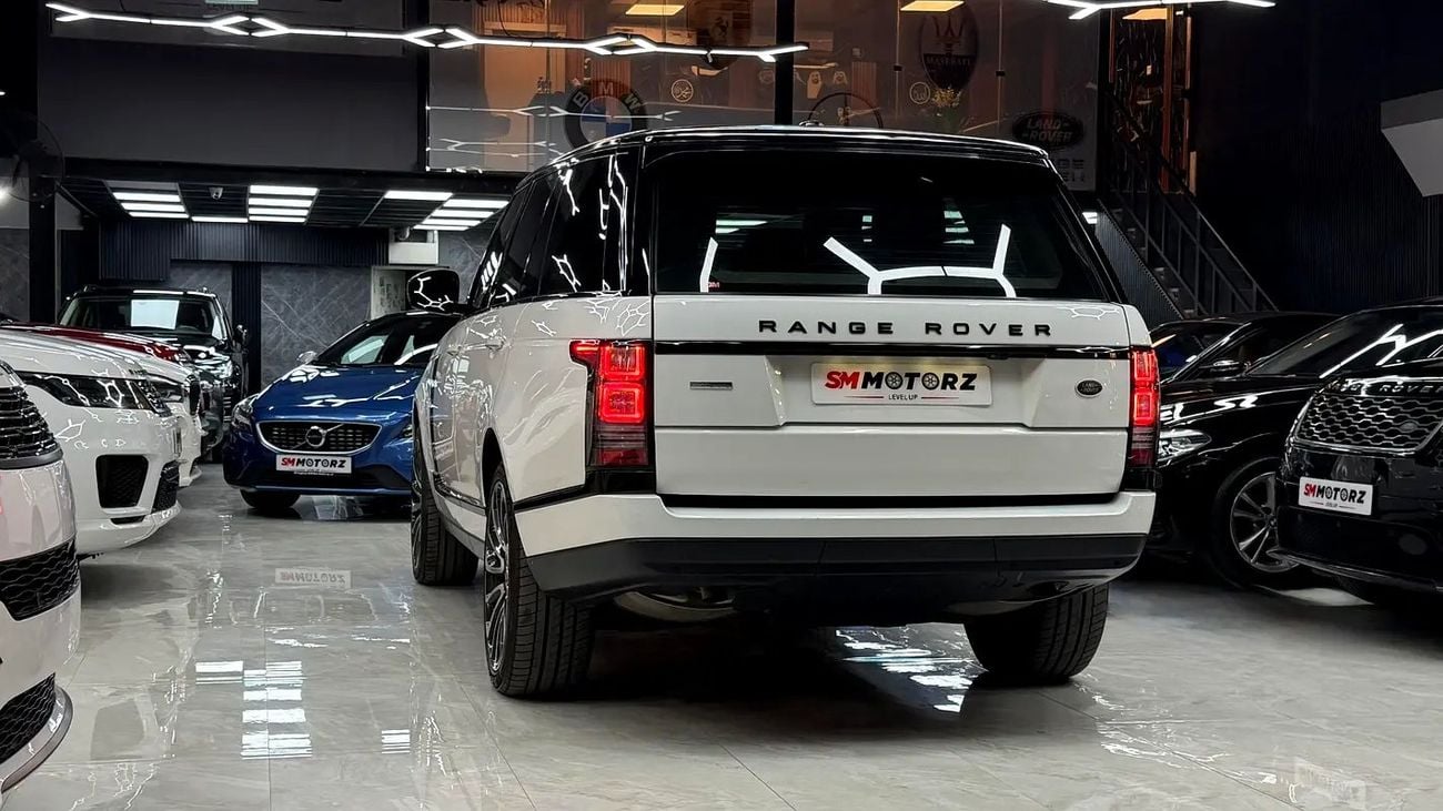 Land Rover Range Rover LWB HSE P360 3.0L GCC VOUGE V8 HSE FULL ORIGINAL PAINT AND SERVICE HISTORY