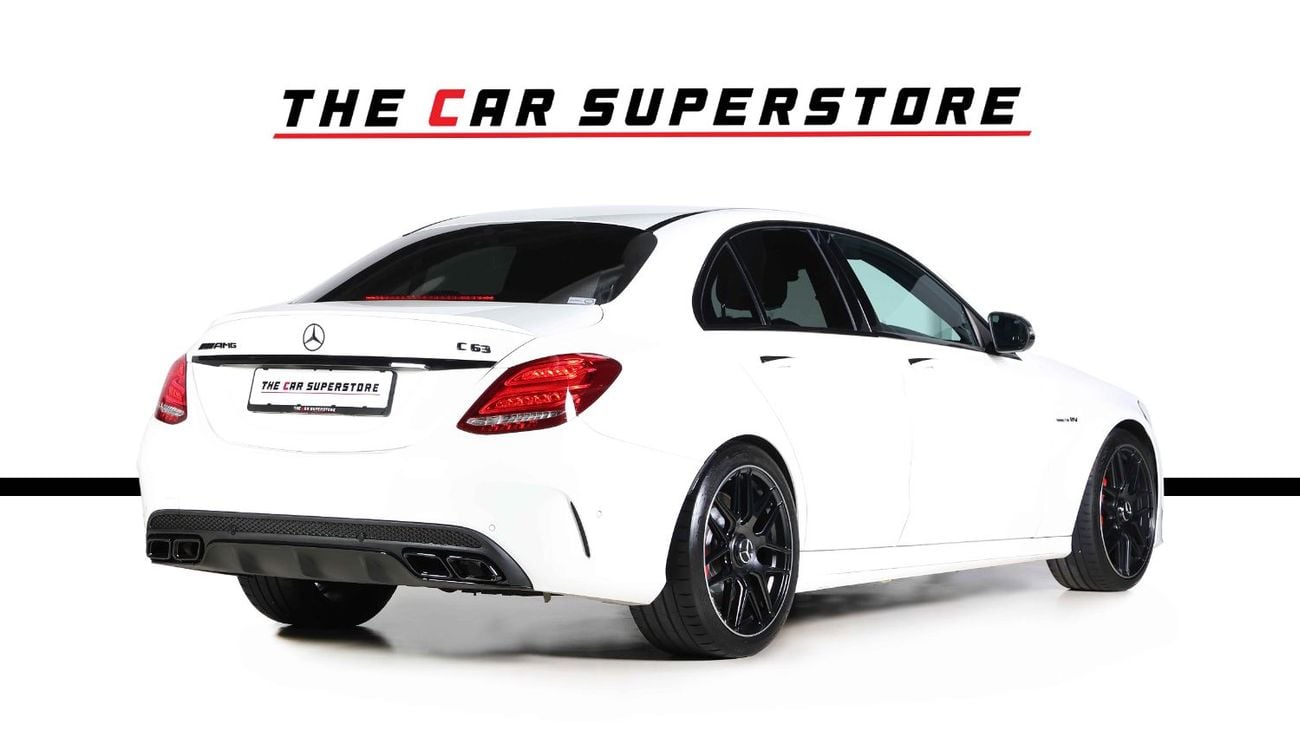 Mercedes-Benz C 63 AMG Std 4.0L Sedan 2017-MERCEDES BENZ C63 AMG-FULL SERVICE HISTORY-IMMACULATE CAR