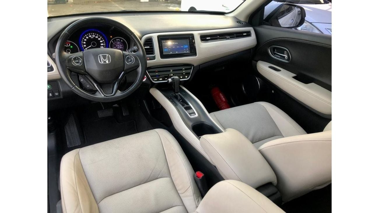 Honda HRV HONDA,HR-V 2020 FULL OPTIONS GCC,panoramic